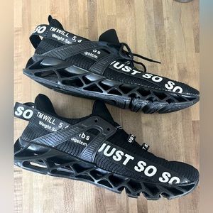 Just So So Sneakers Mens Size 12